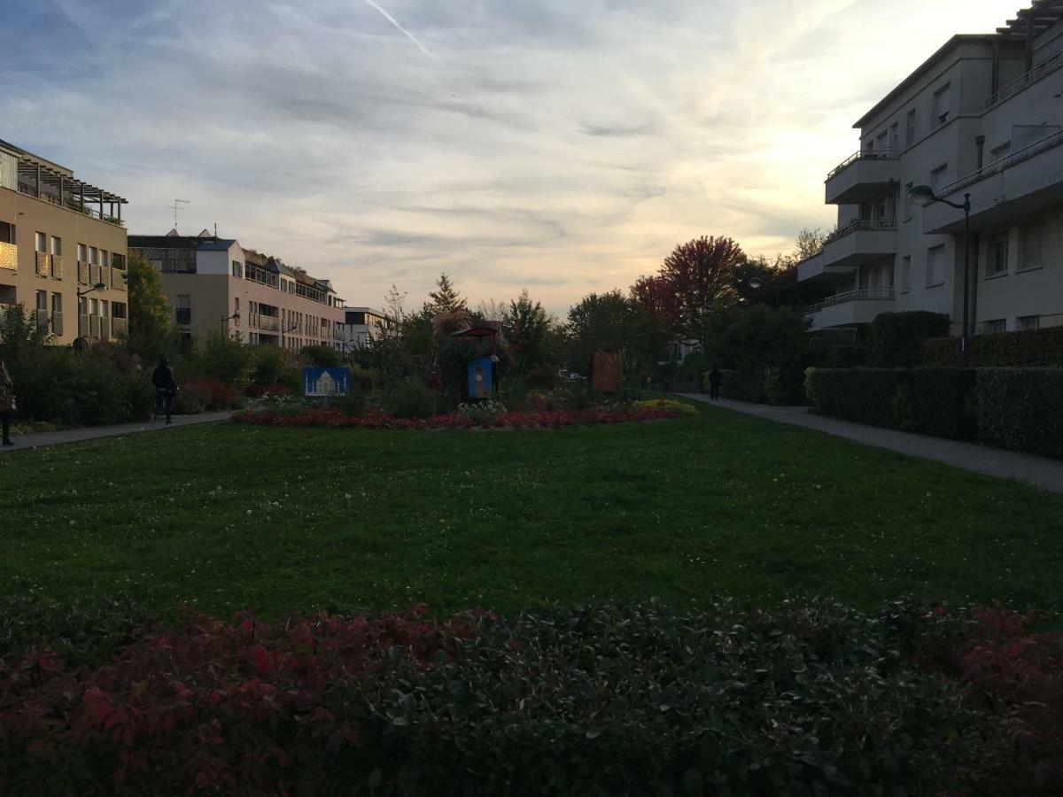 Studio Disneyland Paris - Terrasse Montevrain Ngoại thất bức ảnh